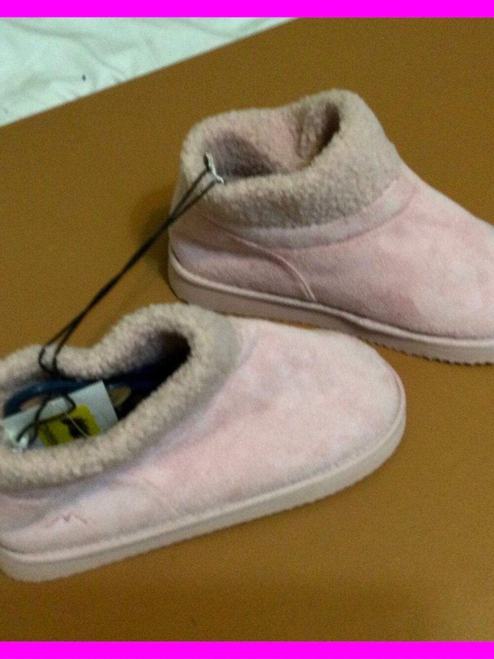 Girls Bootie Slippers,sz 4-5/XL